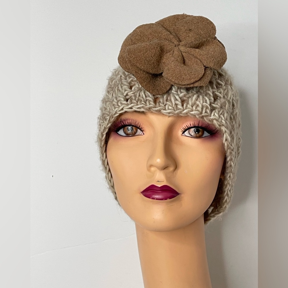 Charming Charlie Crochet Flower Hat One Size